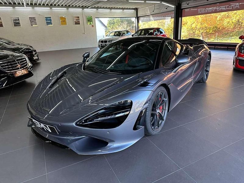 Gebraucht McLaren 750S 751 PS (552 kW) 2024 Grau Coupé