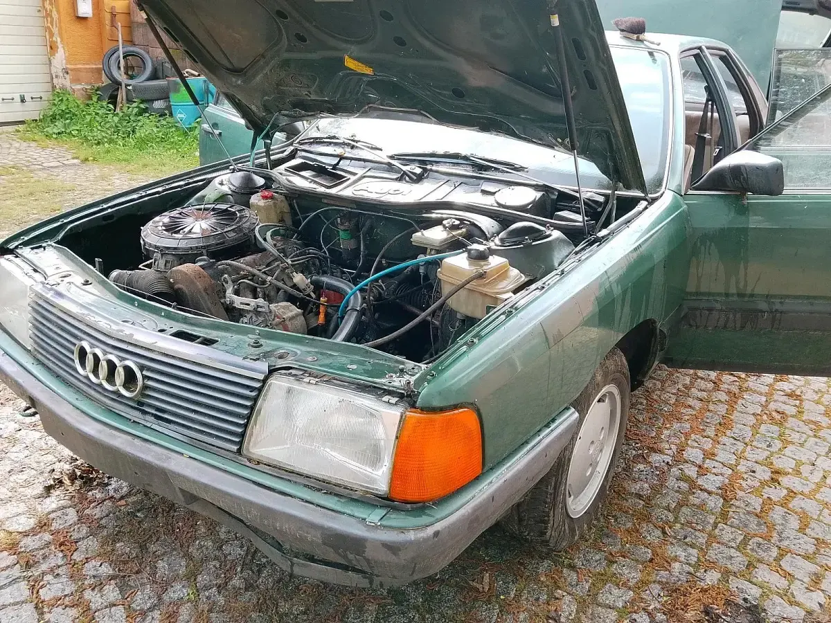 Gebraucht Audi 100 75 PS (55 kW) 1985 Grün Limousine
