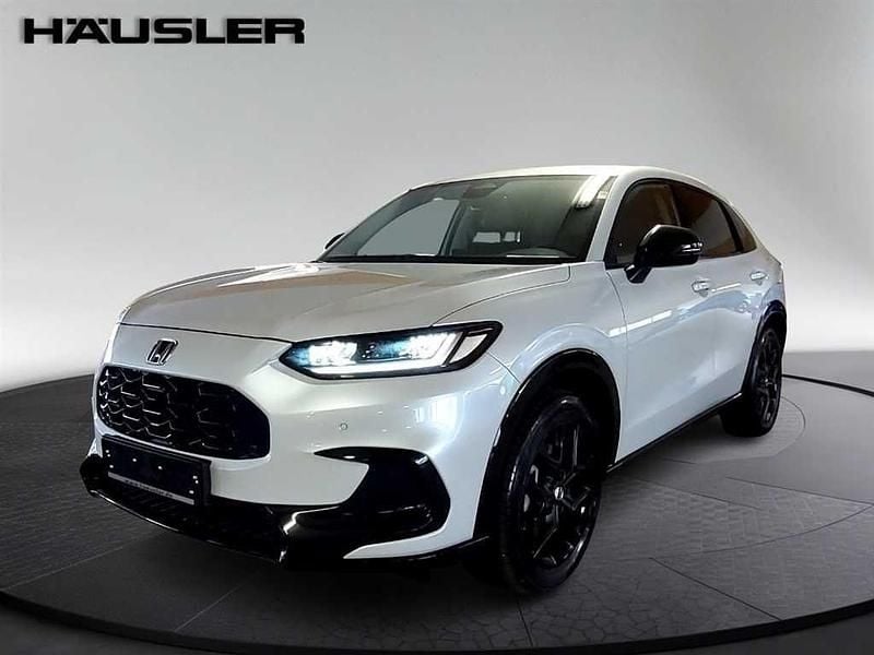 Diamond dust pearl Neu 2025 Honda ZR-V Hybrid SUV | 34.890 € (Fairer Preis) - Bild 1/4