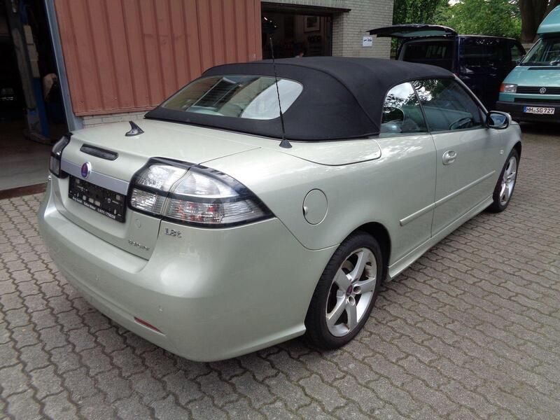 Gebraucht Saab 9-3 Cabriolet Vector 150 PS (110 kW) 2000 Silber Cabrio