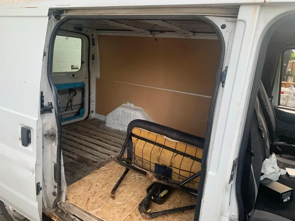 Gebraucht Ford Transit 85 PS (62 kW) 2008 Weiß Van / Kleinbus