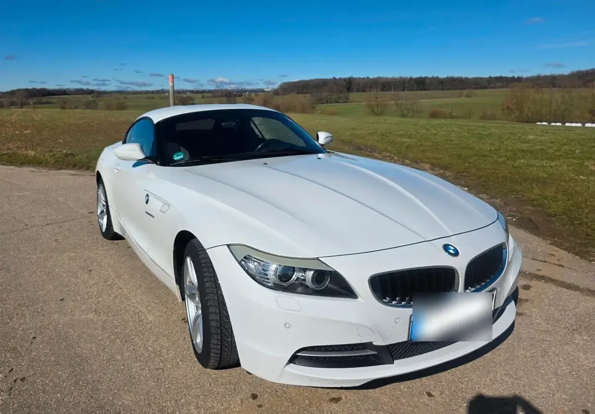 Gebraucht BMW Z4 Comfort Edition 184 PS (135 kW) 2013 Weiß Cabrio