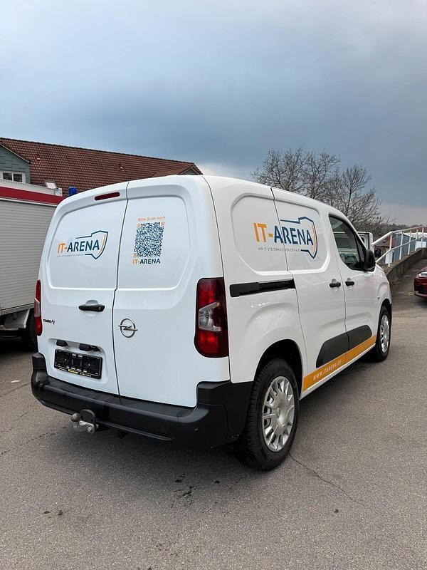 Gebraucht Opel Combo-e Life Edition 100 kW (136 PS) 2021 Weiß Van / Kleinbus