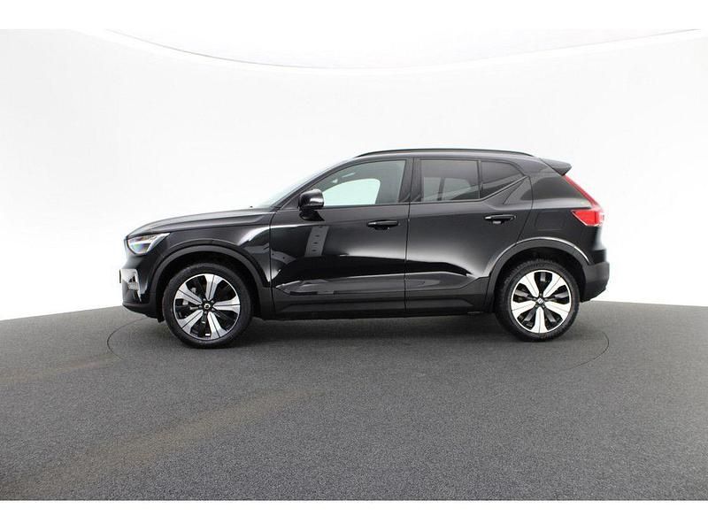 Gebraucht Volvo XC40 Core 169 kW (231 PS) 2022 Onyx schwarz SUV