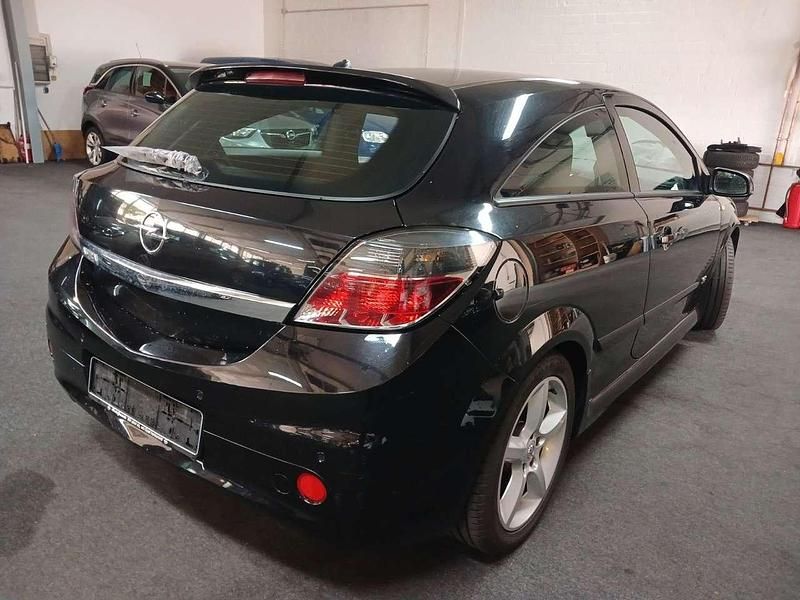 Gebraucht Opel Astra GTC OPC 200 PS (147 kW) 2008 Schwarz Coupé