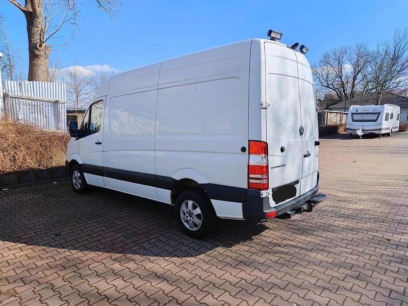 Gebraucht Mercedes Sprinter 163 PS (119 kW) 2017 Weiß Van