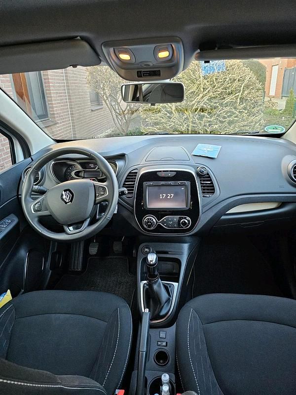 Gebraucht Renault Captur LIMITED 90 PS (66 kW) 2018 Weiß SUV