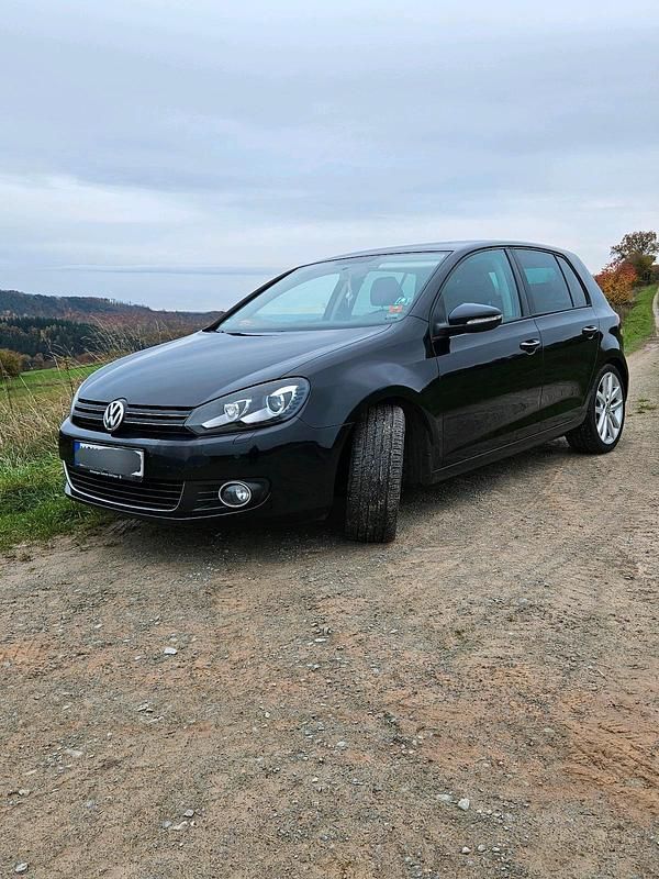 Schwarz Gebraucht 2012 VW Golf VI Kleinwagen | 7.200 € (Etwas zu teuer) - Bild 1/4