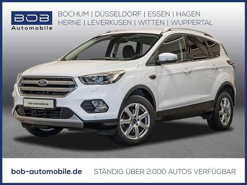 Weiß Gebraucht 2019 Ford Kuga Titanium SUV | 12.950 € (Fairer Preis) - Bild 1/3