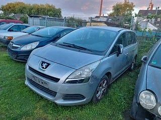 Grau Gebraucht 2010 Peugeot 5008 Premium Van / Kleinbus | 2.950 € (Fairer Preis) - Bild 1/2