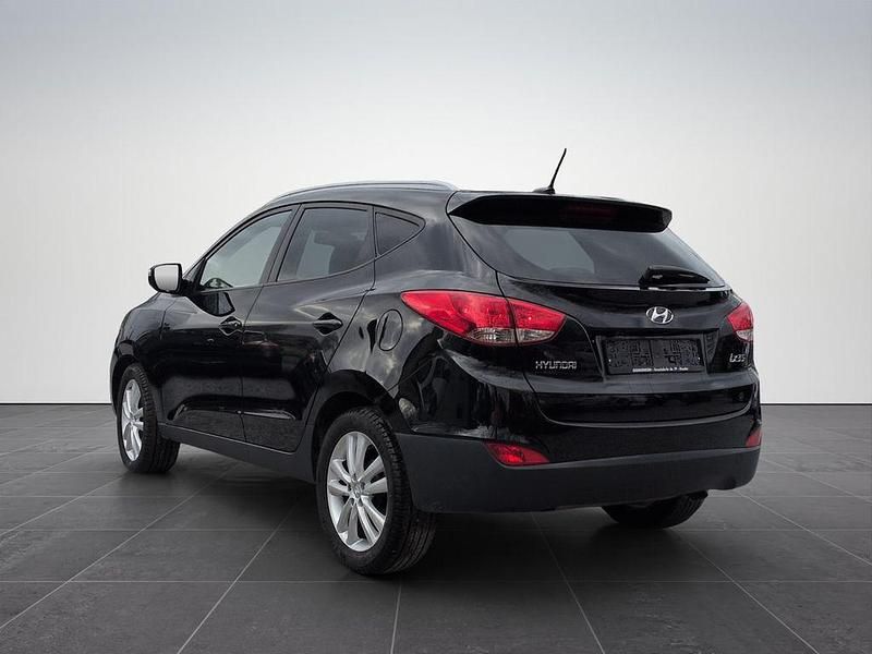 Gebraucht Hyundai ix35 Style 163 PS (119 kW) 2012 Schwarz SUV