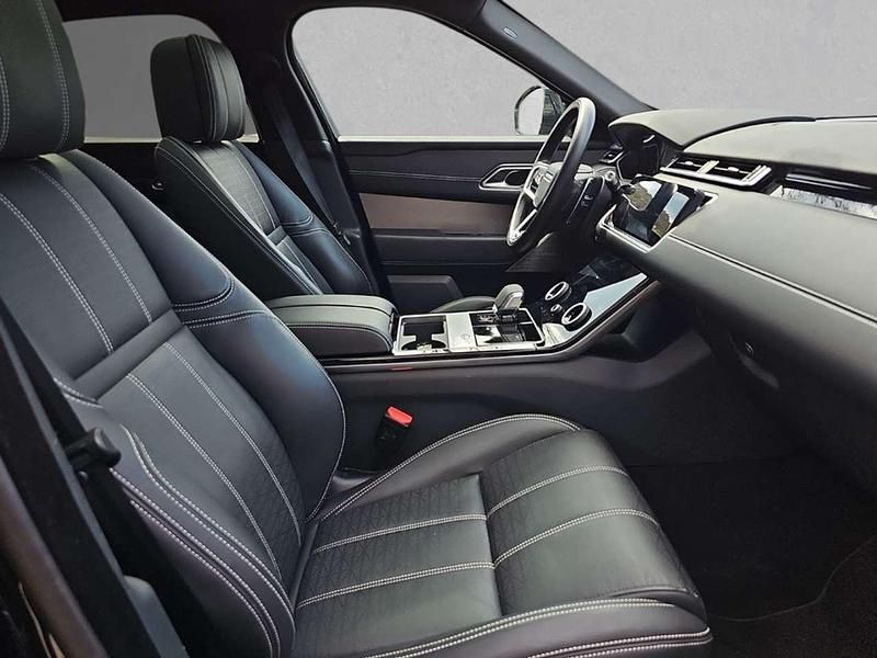 Gebraucht Land Rover Range Rover Velar HSE Dynamic 300 PS (220 kW) 2023 Santorini black SUV