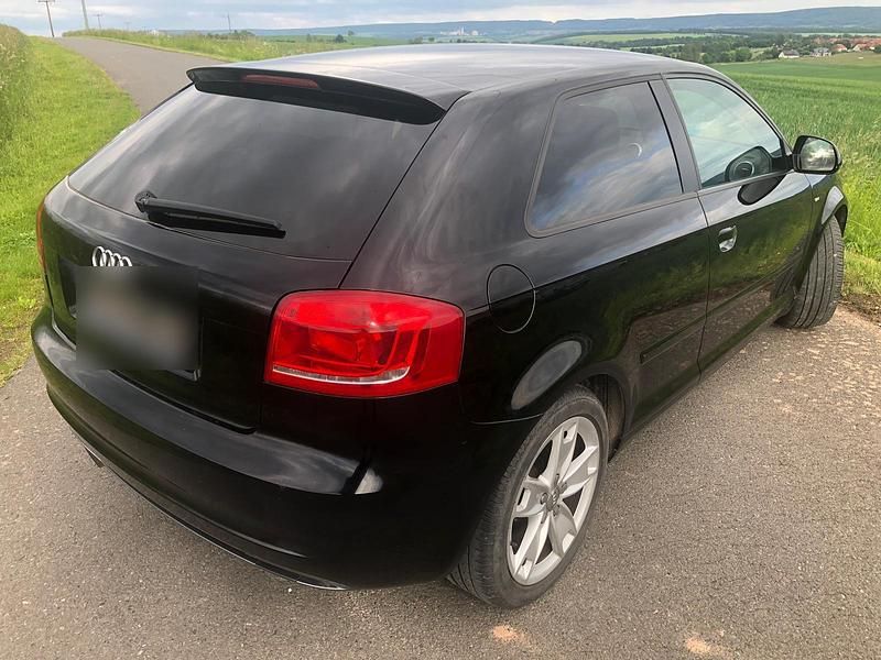 Gebraucht Audi A3 S-Line 160 PS (117 kW) 2010 Schwarz Kleinwagen