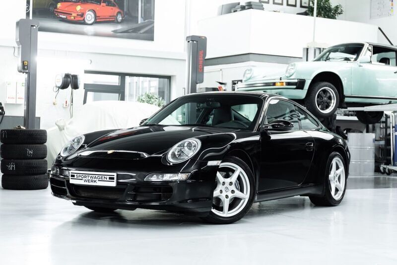 Schwarz Gebraucht 2005 Porsche 911 Carrera Coupé | 47.890 € - Bild 1/4