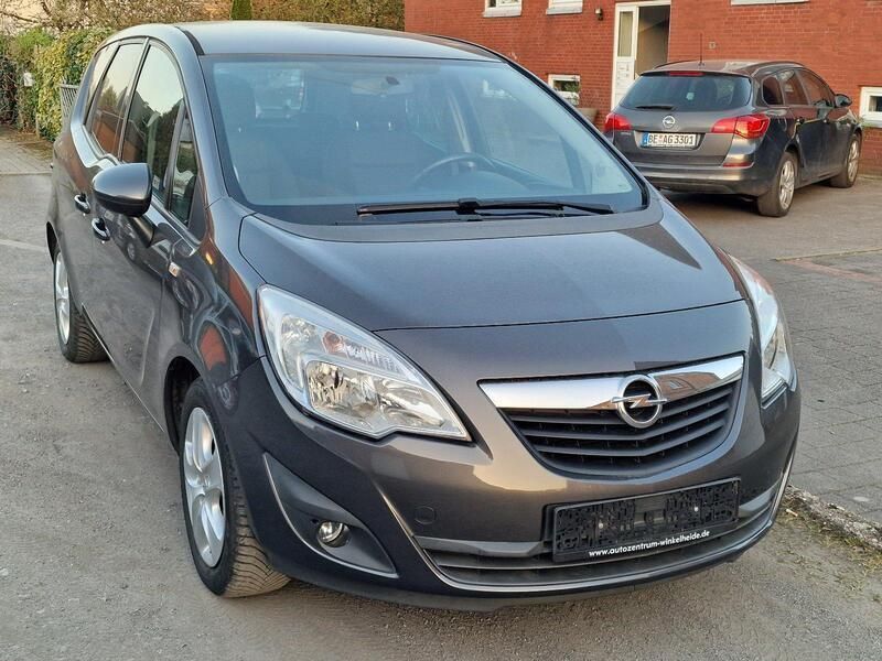Grau Gebraucht 2011 Opel Meriva Van / Kleinbus | 3.900 € (Guter Preis) - Bild 1/4