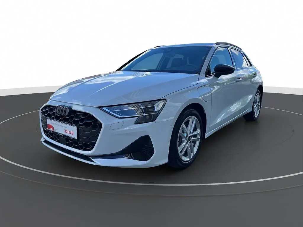 Brugt Audi A3 Advanced 204 HK (150 kW) 2025 Hvid Sedan