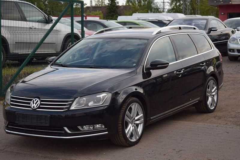 Gebraucht VW Passat Highline 299 PS (219 kW) 2012 Schwarz Kombi