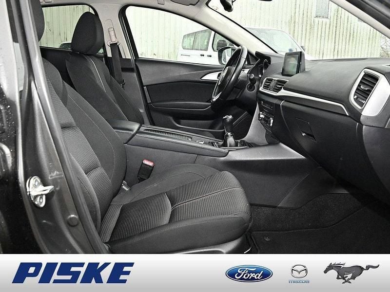 Gebraucht Mazda 3 Signature 120 PS (88 kW) 2018 Machine gray Limousine