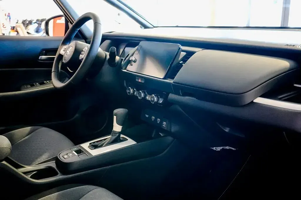 Neu Honda Jazz Elegance 107 PS (78 kW) 2026 Schwarz Kleinwagen