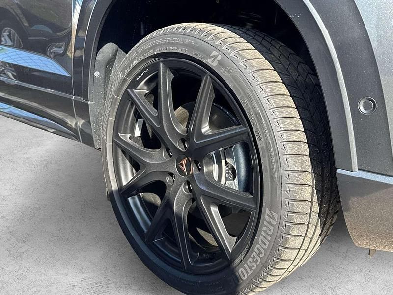 Neu Cupra Ateca 190 PS (139 kW) 2026 Grau SUV