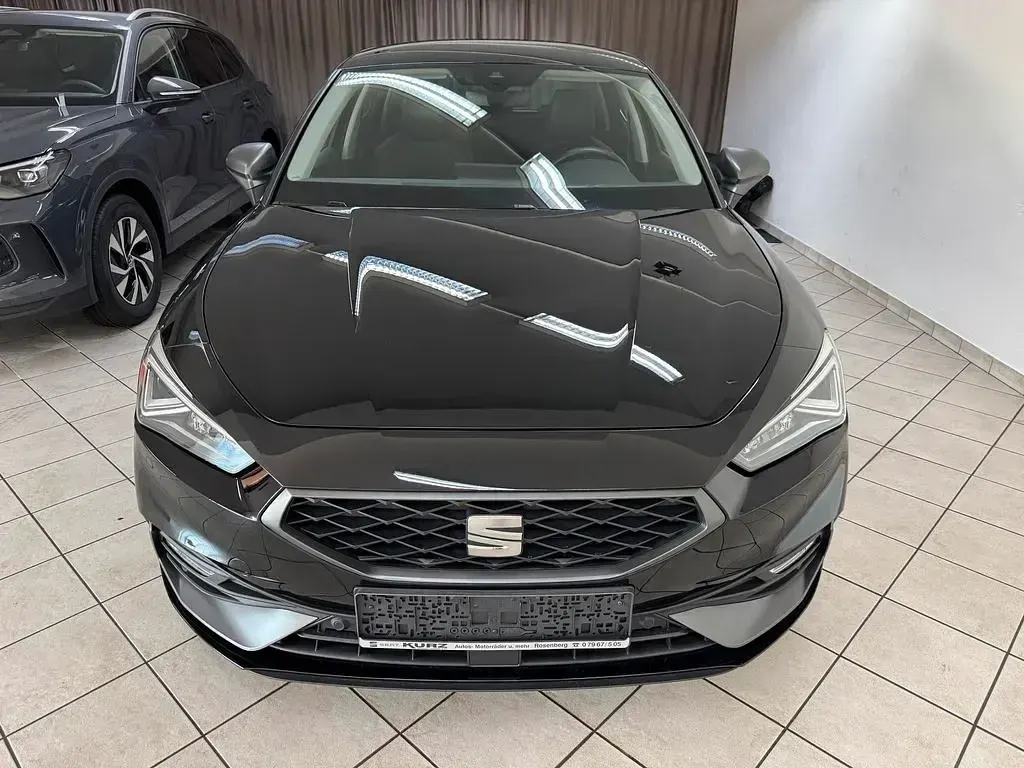 Gebraucht Seat Leon FR 150 PS (110 kW) 2022 Schwarz Limousine