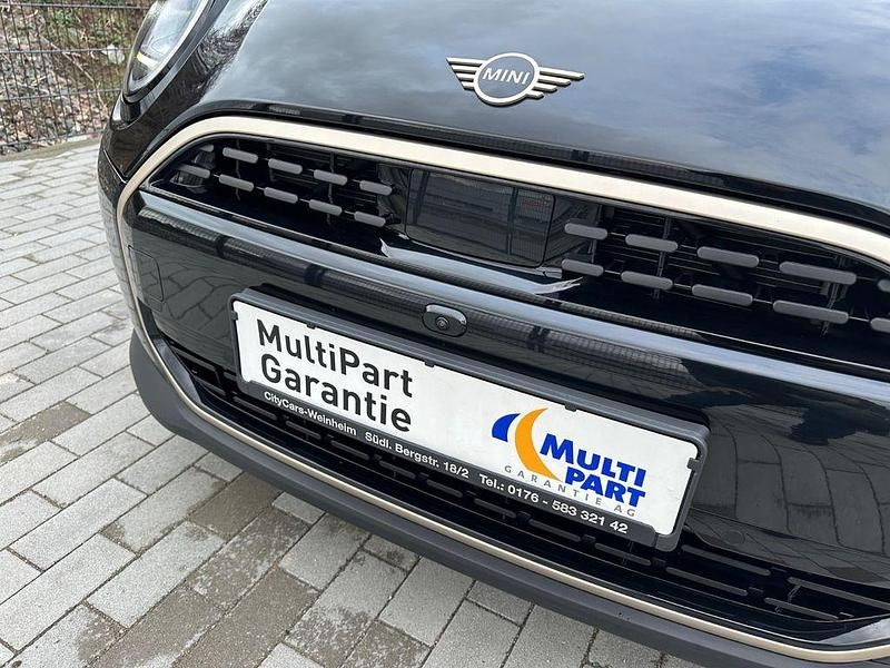 Gebraucht Mini Cooper Favoured 156 PS (114 kW) 2024 Schwarz Kleinwagen