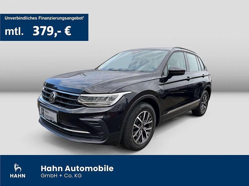 Deep black perleffekt Gebraucht 2023 VW Tiguan Life SUV | 27.890 € (Fairer Preis) - Bild 1/3