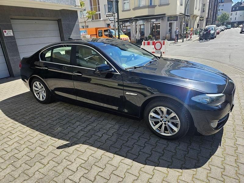 Usata BMW 528 245 CV (180 kW) 2012 Nero Berlina