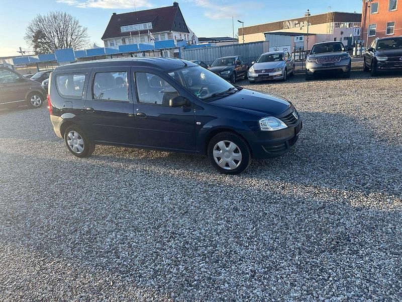 Gebraucht Dacia Logan Basis 75 PS (55 kW) 2009 Dacia blau marine Kombi