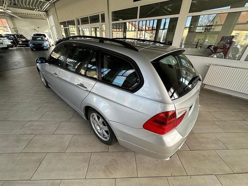 Gebraucht BMW 318 Advantage 129 PS (94 kW) 2008 Silber Kombi