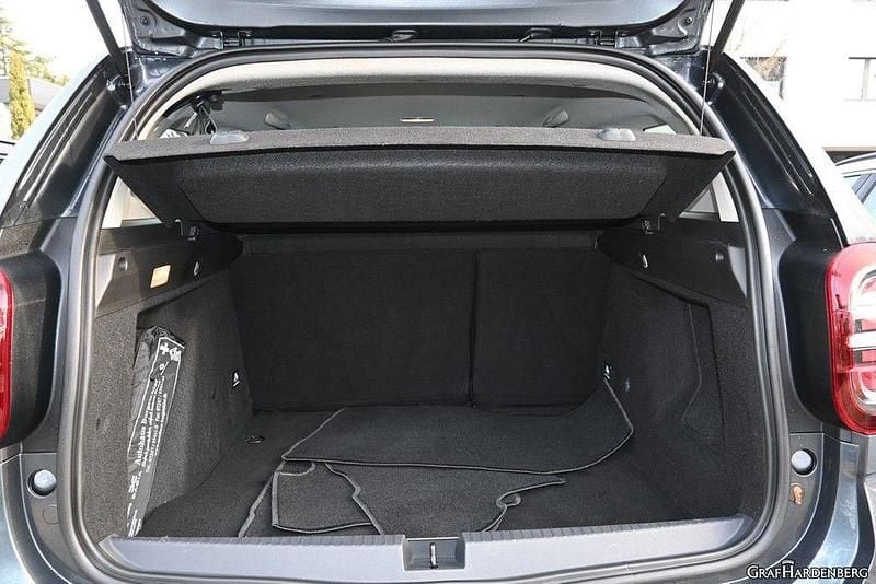 Gebraucht Dacia Duster Journey 131 PS (96 kW) 2023 Grau SUV