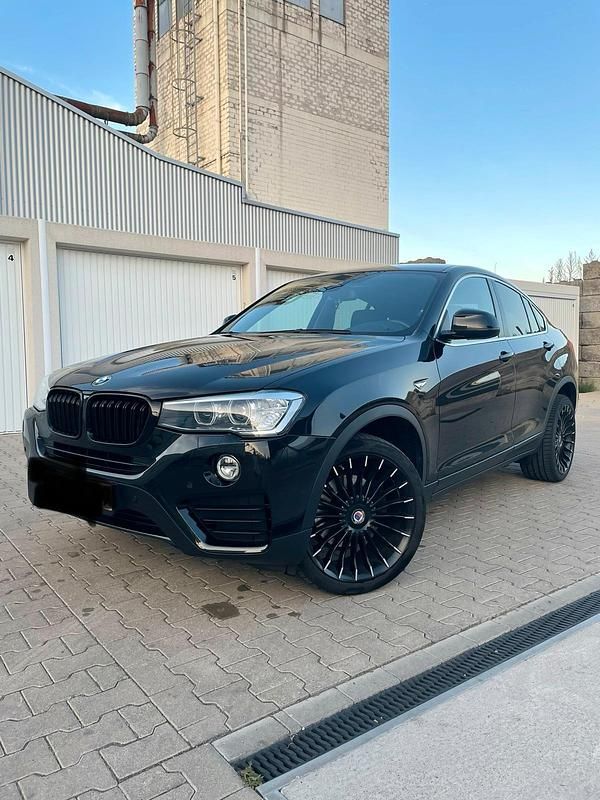 Schwarz Gebraucht 2017 BMW X4 SUV | 28.000 € (Etwas zu teuer) - Bild 1/4