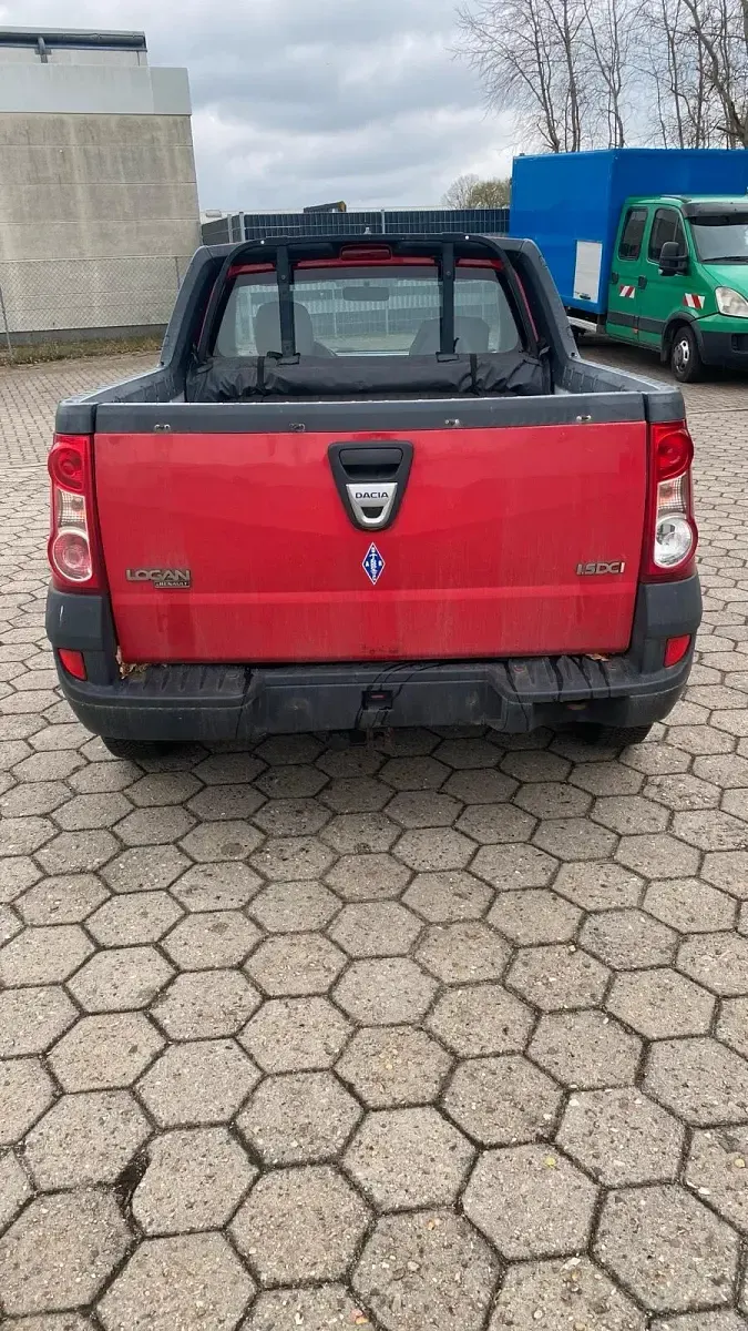 Gebraucht Dacia Pick up 86 PS (63 kW) 2010 Rot Pickup