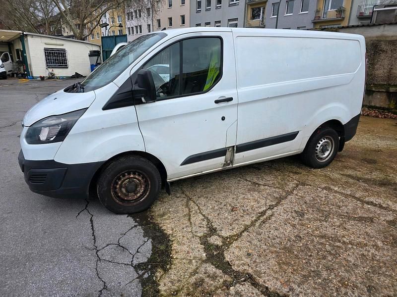 Gebraucht Ford Transit Custom 131 PS (96 kW) 2016 Weiß Van / Kleinbus