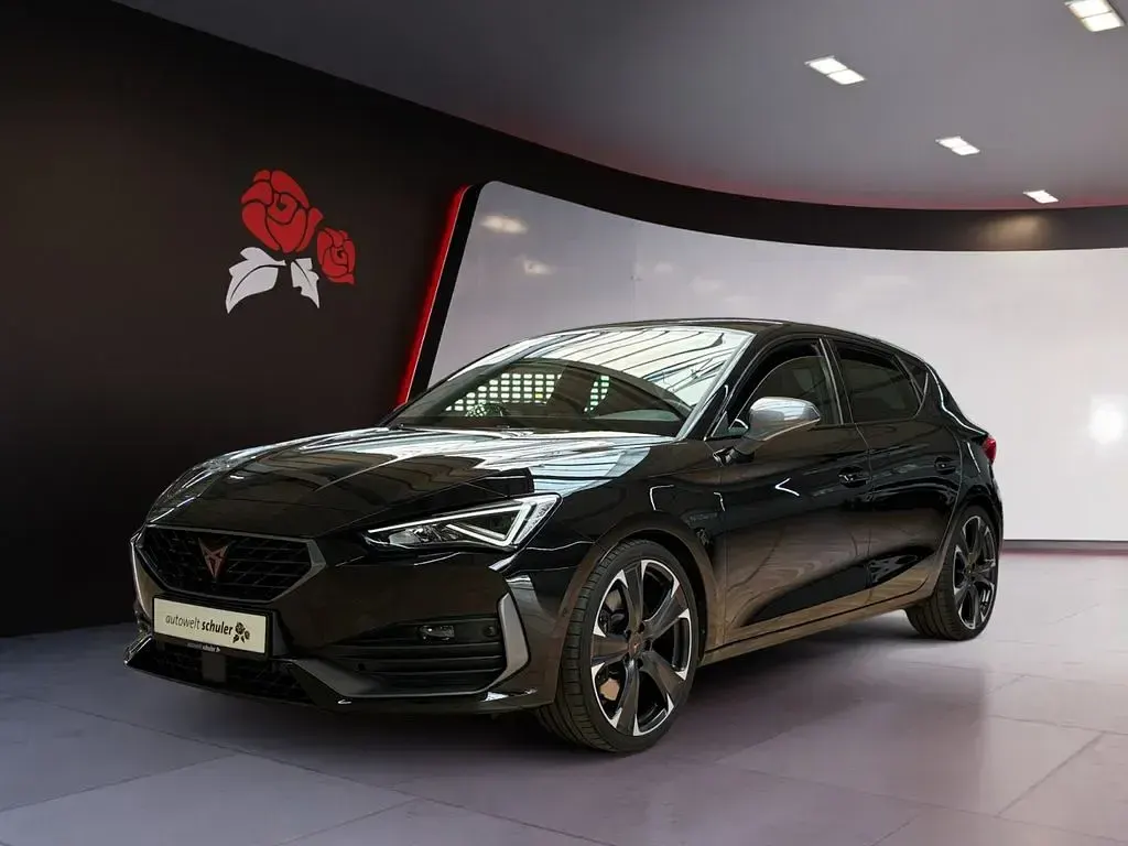 Gebraucht Cupra Leon VZ 300 PS (220 kW) 2022 Mitternachtsschwarz Limousine
