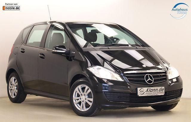 Schwarz Gebraucht 2011 Mercedes A160 Classic Limousine | 4.499 € (Fairer Preis) - Bild 1/4