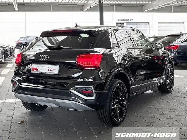 Gebraucht Audi Q2 Advanced Plus 150 PS (110 kW) 2025 Schwarz SUV