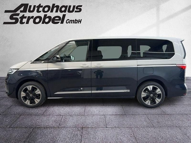 Nouă VW Multivan 150 CP (110 kW) 2026 Alb Monovolum