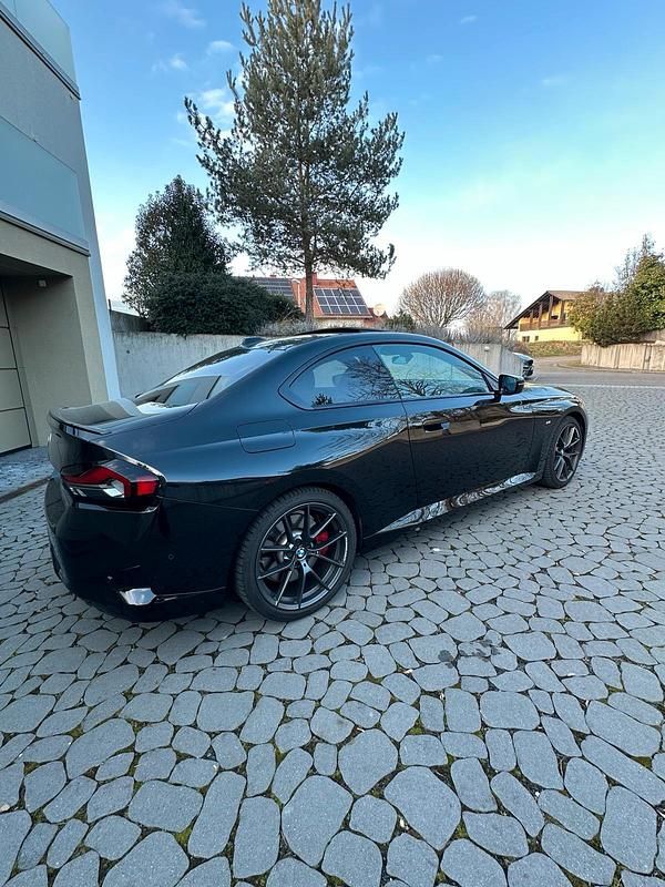 Gebraucht BMW 230 M Sport 245 PS (180 kW) 2023 Schwarz Coupé
