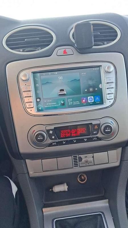 Gebraucht Ford Focus Titanium 116 PS (85 kW) 2008 Grau Kombi
