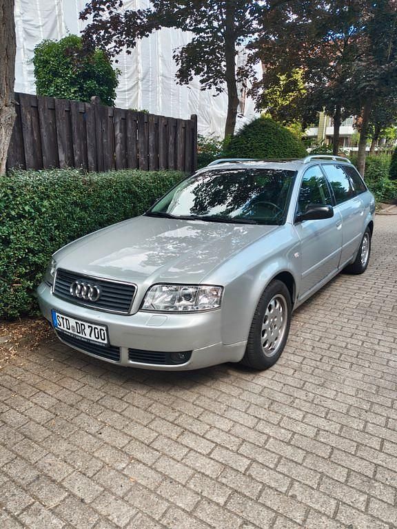 Silber Gebraucht 2003 Audi A6 Kombi | 2.600 € (Guter Preis) - Bild 1/3