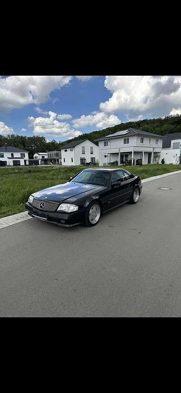 Schwarz Gebraucht 1993 Mercedes SL600 AMG Cabrio | 39.900 € - Bild 1/4