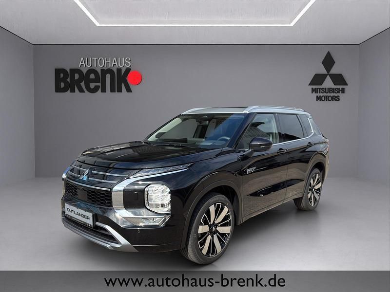 Kristallschwarz / sterlingsilber Neu 2025 Mitsubishi Outlander P-HEV Top SUV | 57.750 € - Bild 1/3