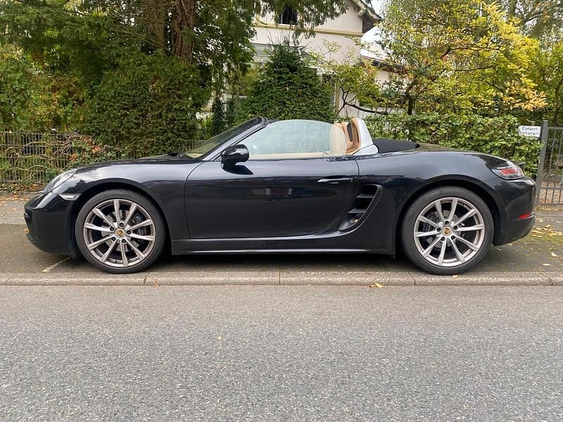 Gebraucht Porsche Boxster 299 PS (219 kW) 2017 Schwarz Cabrio