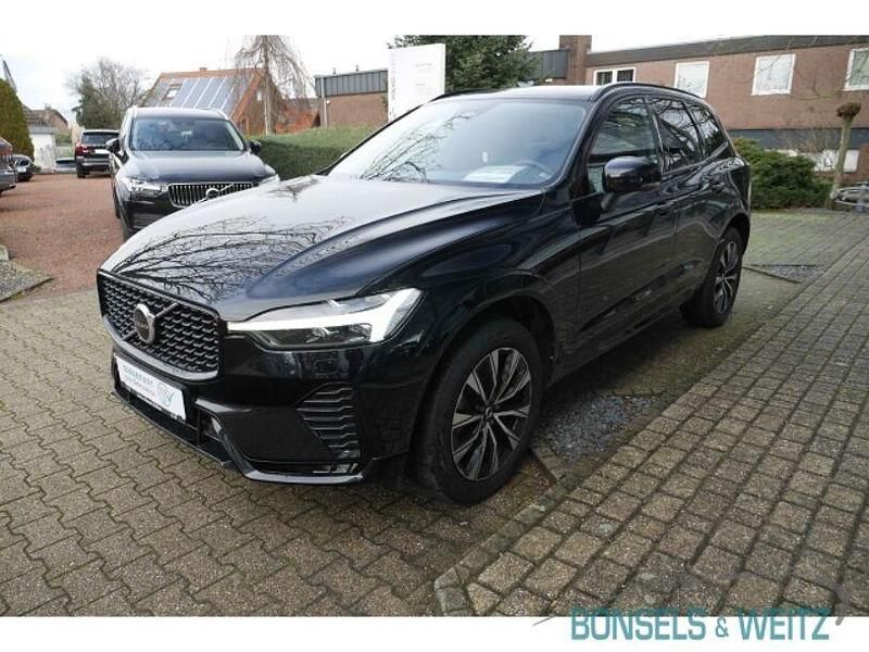 Gebraucht Volvo XC60 Plus 197 PS (144 kW) 2022 Schwarz SUV