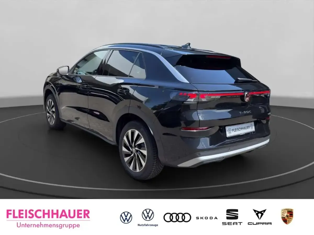 Neu VW T-Roc Life 116 PS (85 kW) 2026 Schwarz SUV