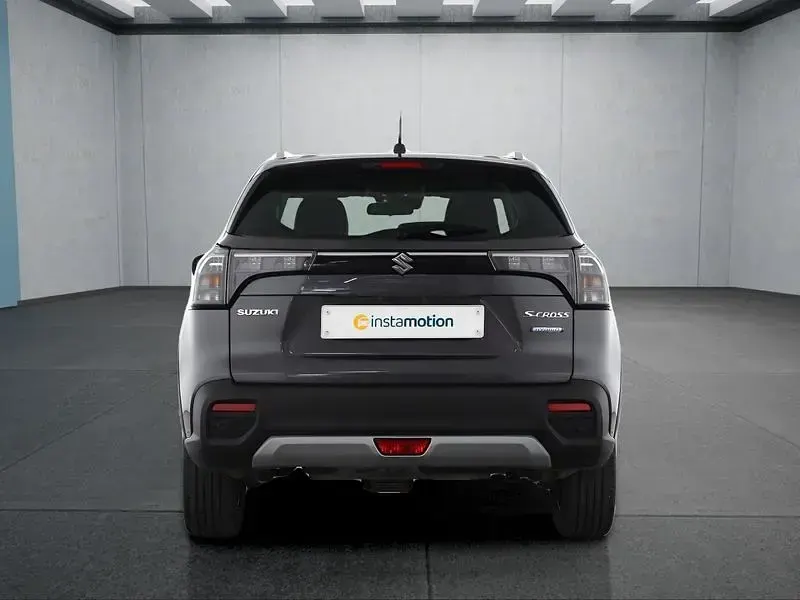 Gebraucht Suzuki SX4 S-Cross 129 PS (94 kW) 2024 Grau SUV