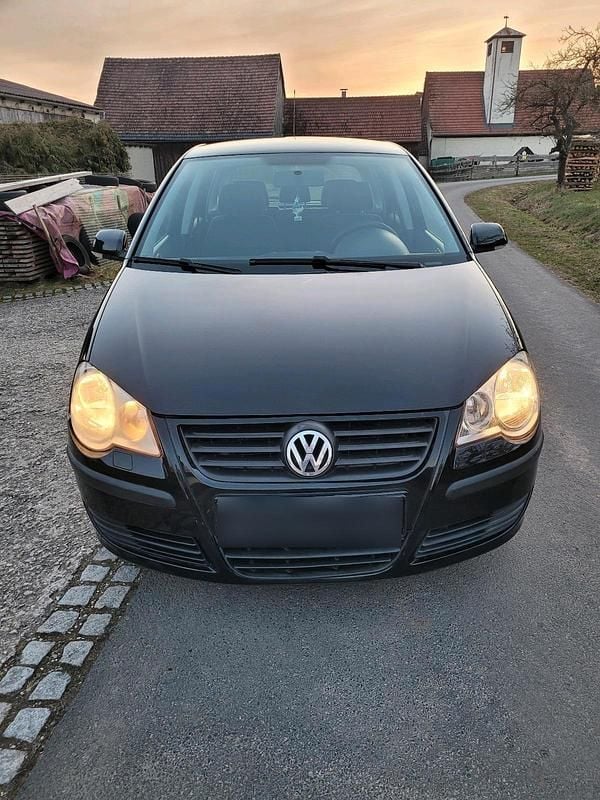 Gebraucht VW Polo 80 PS (58 kW) 2006 Schwarz Kleinwagen