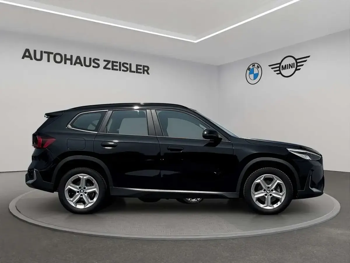 Gebraucht BMW X1 136 PS (100 kW) 2023 Schwarz ii SUV
