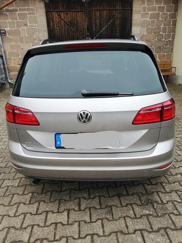 Gebraucht VW Golf Sportsvan LOUNGE 110 PS (80 kW) 2015 Van / Kleinbus